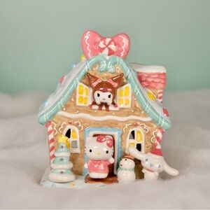 CHRISTMAS HELLO KITTY & FRIENDS CANDLE HOUSE